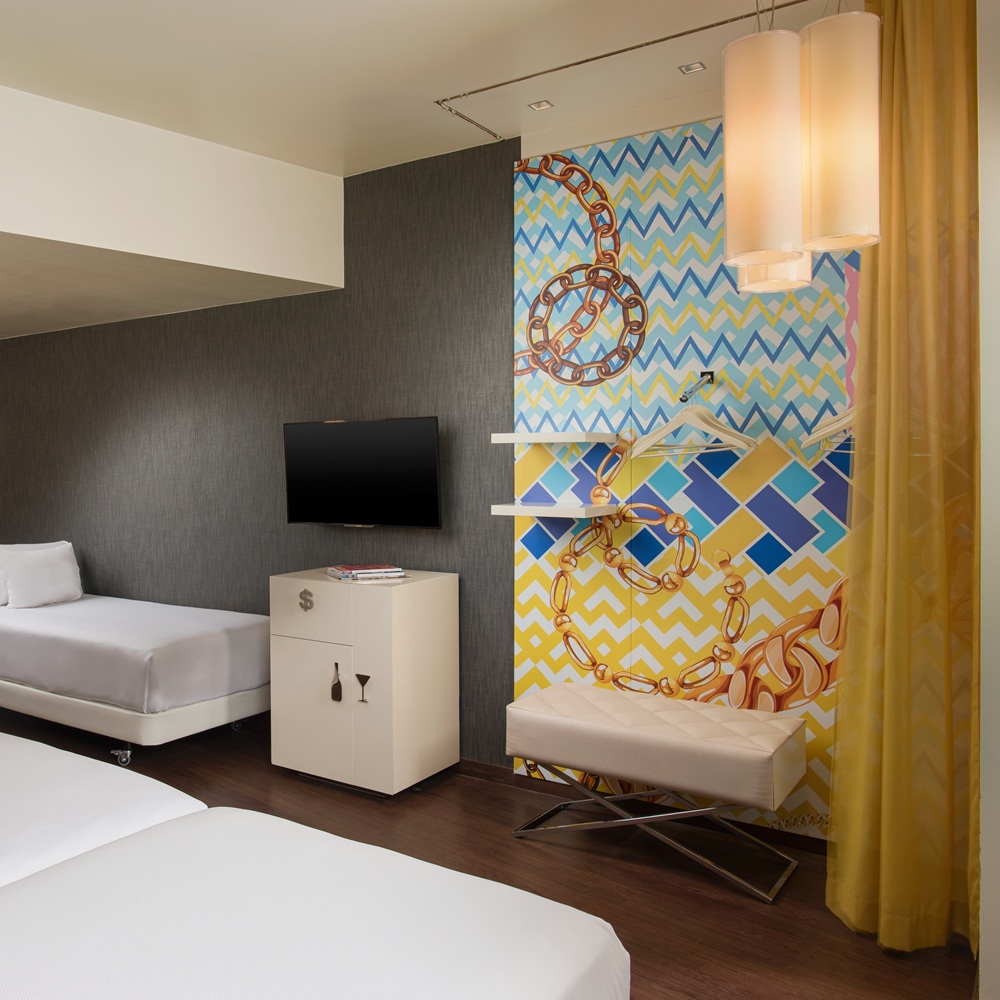 nhow_Milano_Room_Friends_And_Family_Extra_Bed_Corner