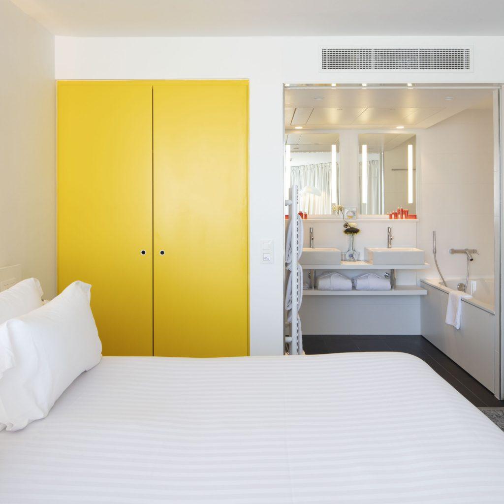 nhow-marseille-nhow-suite-sea-view-gallery-1