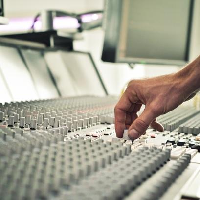 studios_second-square