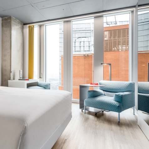nhow hotel rotterdam standard room view square