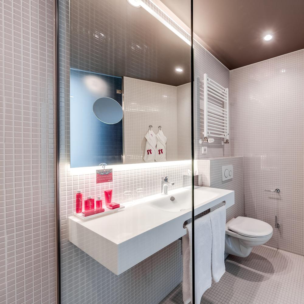 bathroom_NH_nhow-amsterdam-rai_065_1000x1000-0_2