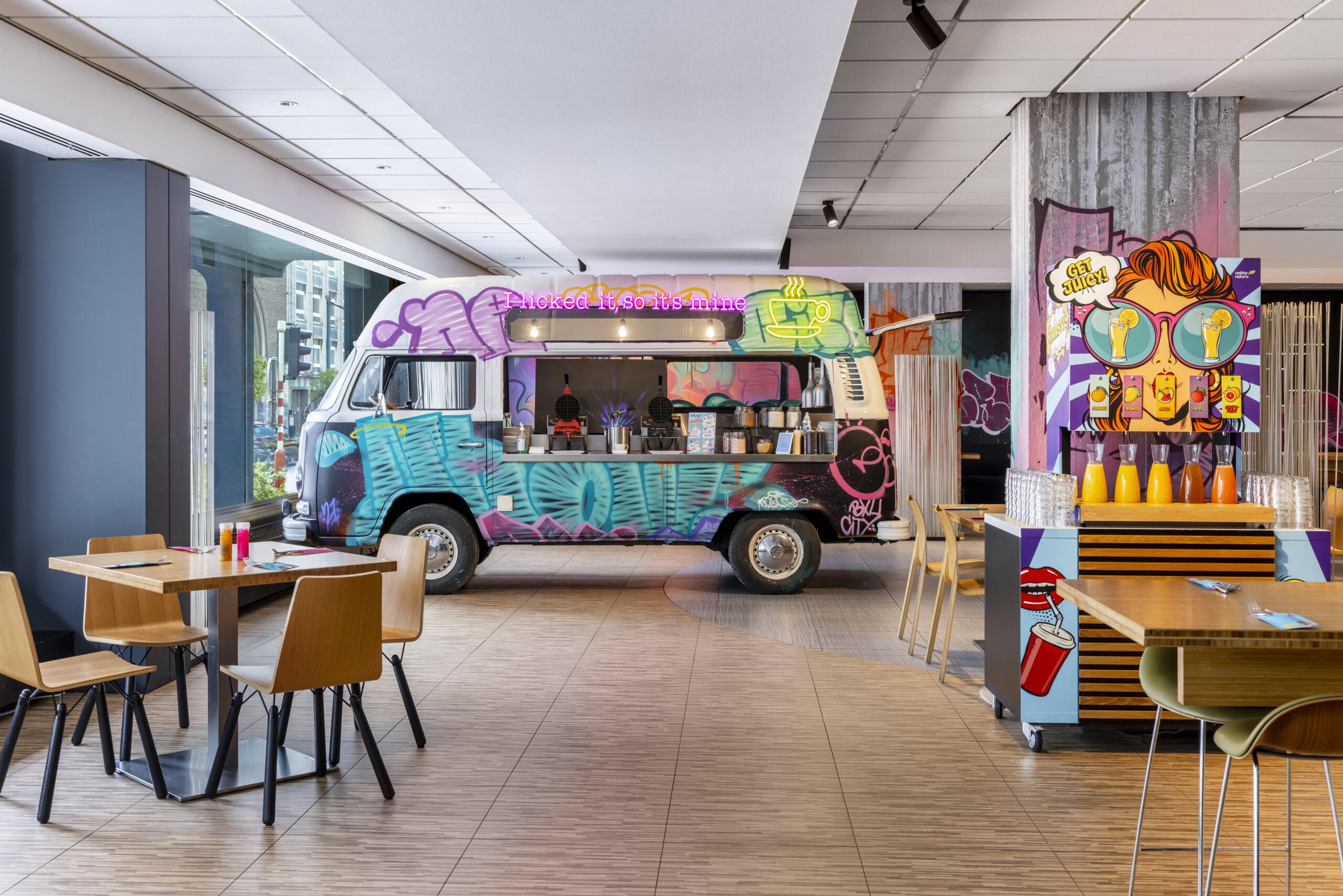 nhow_Brussels_Bloom_Breakfast_Buffet_Truck_Cheats_Candy_Colourful-4083x2724