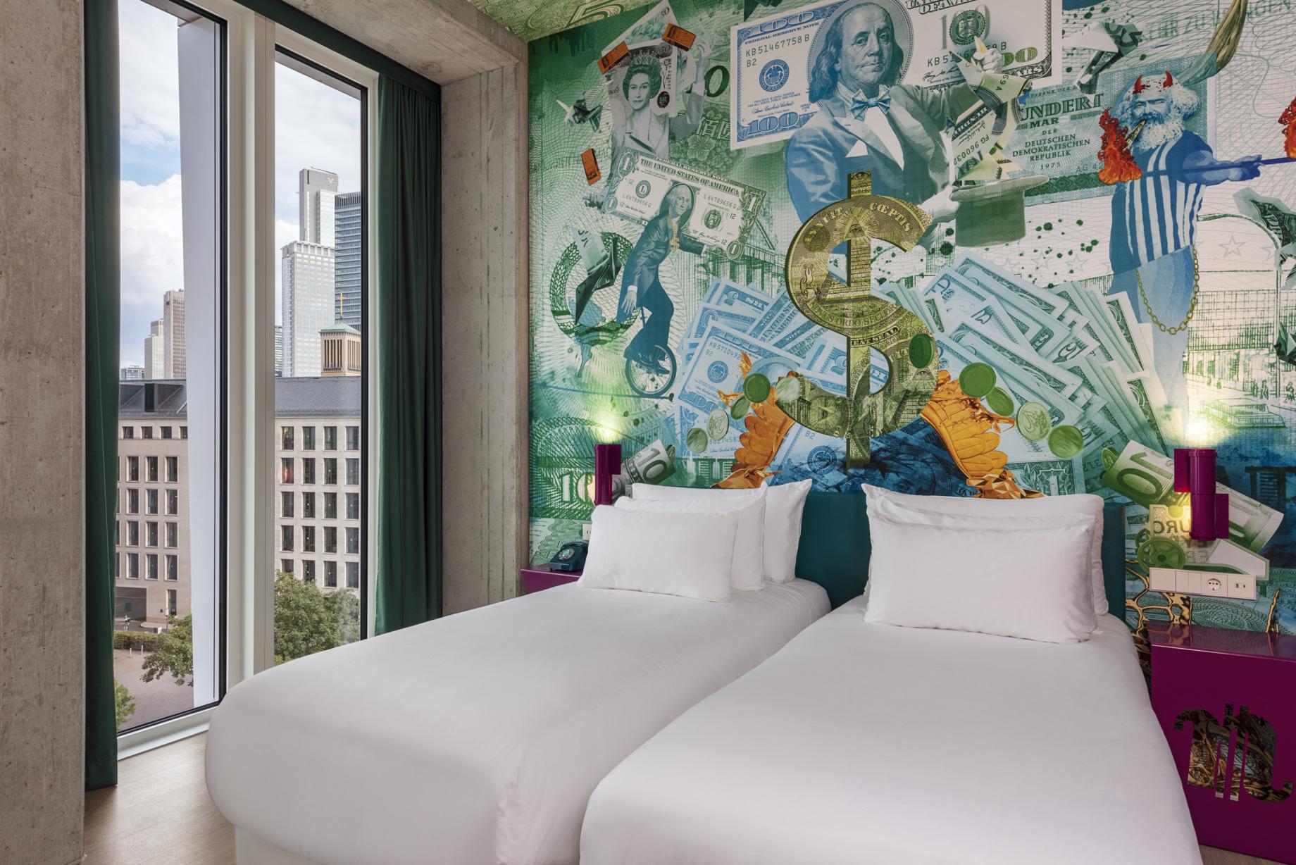 nhow_Frankfurt_Room_standard_curtains_open_twin_beds_lamps-1840x1228