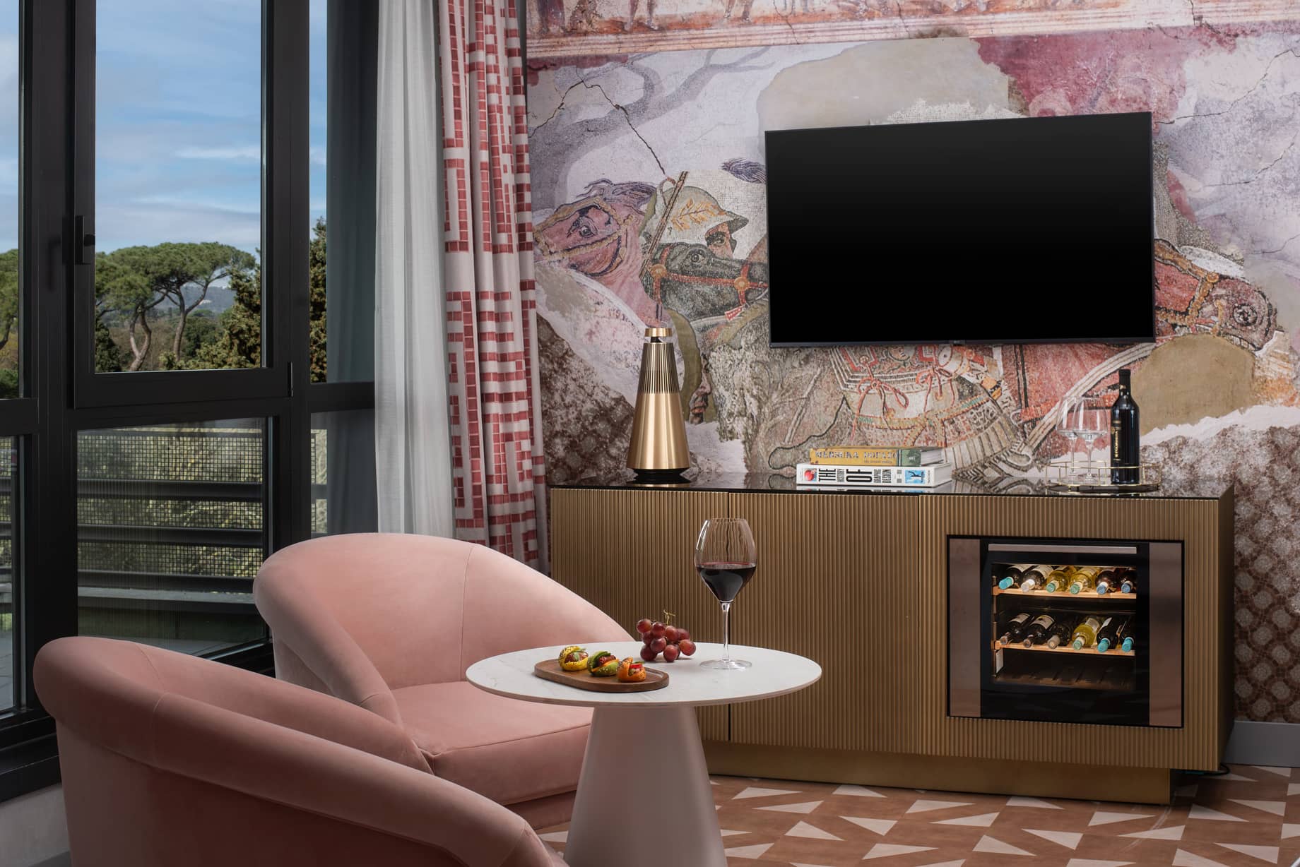 nhow_Roma_Room_Junior_Suite_Veni_Vidi_Vino_Interior_With_View_Wine_Cellar_Comfy_Sitting-1840x1228